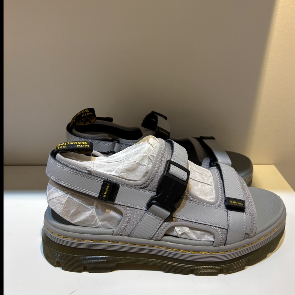 Dr. Martens Forster Webbing Sandals - Picture 3 of 7